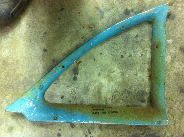 55 56 57 chevy 4 door sedan quarter window garnish trim molding right side