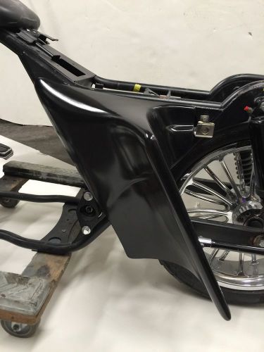 Harley 4&#034; stretched side covers touring bagger 2009-2013 road glide street