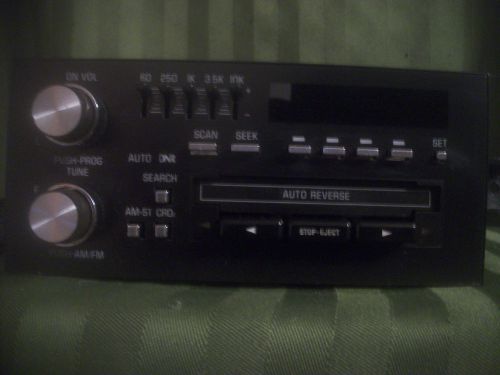 G  vintage  gm delco car radio / stereo