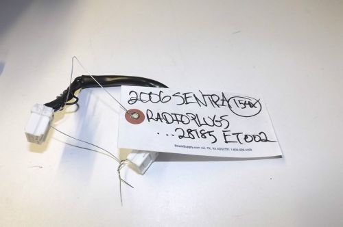 2006 nissan sentra radio plugs 28185-et002 oem