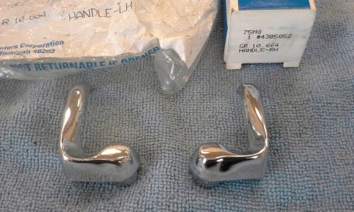 Nos gm vent window handles, nova,chevelle,corvair 4305052,4305053