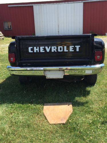 Extremely nice 60's vintage chevy short bed step side trailer