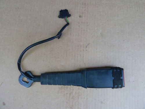 08 - 12 audi a4 avant wagon b8 oem right front seat belt buckle reciever (a31)