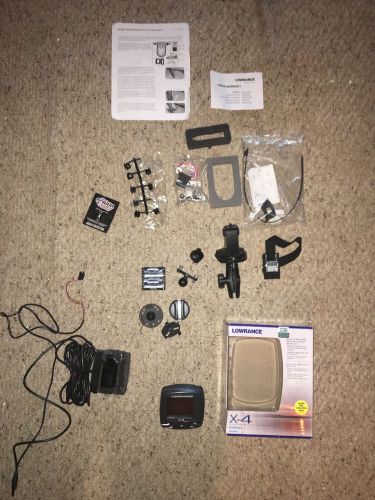 Lowrance x-4 pro fish finder with hobie installation kit