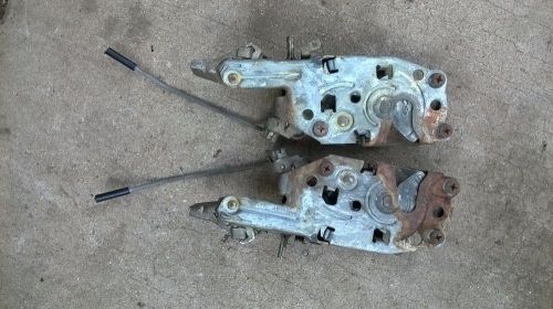 1967 chevrolet impala belair biscayne coupe 2 door l/r door latch assemblies