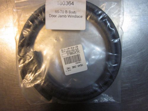 66-67 b body door jamb windlace