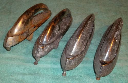 2 pairs  1953 1954 chrysler desoto extirior door handles lh 1372784 rh 1372783