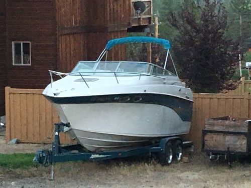 Crownline 242 cr 24ft cuddy cabin boat