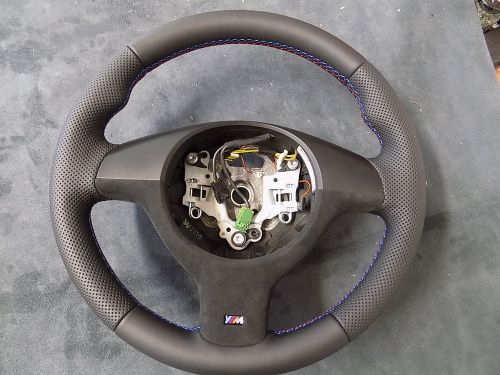 Steering wheel  bmw e46 m3 e 39 m5   new leather