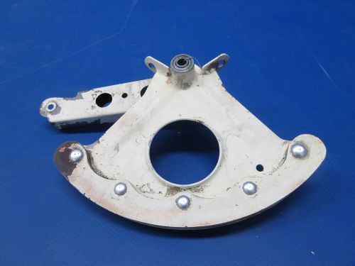 Cessna p337h inbd flap quadrant &amp; bellcrank assy lh p/n 1462020-27 (0724-804)