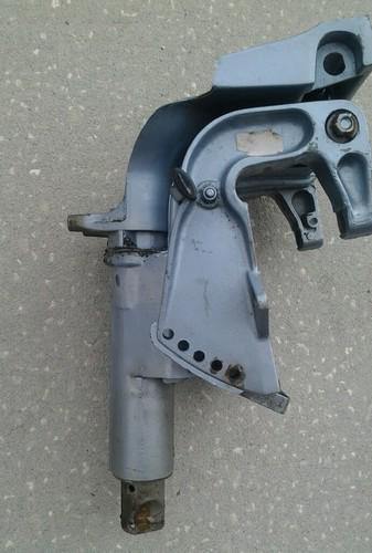 EVINRUDE SWIVEL BRACKET ASSEMBLY MODEL E15RCNC, US $99.00, image 2