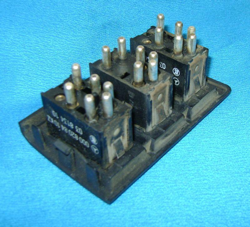 MERCEDES W126 WINDOW, SEAT, HEAT SWITCHES & TRIM RIGHT REAR OEM, US $34.95, image 2