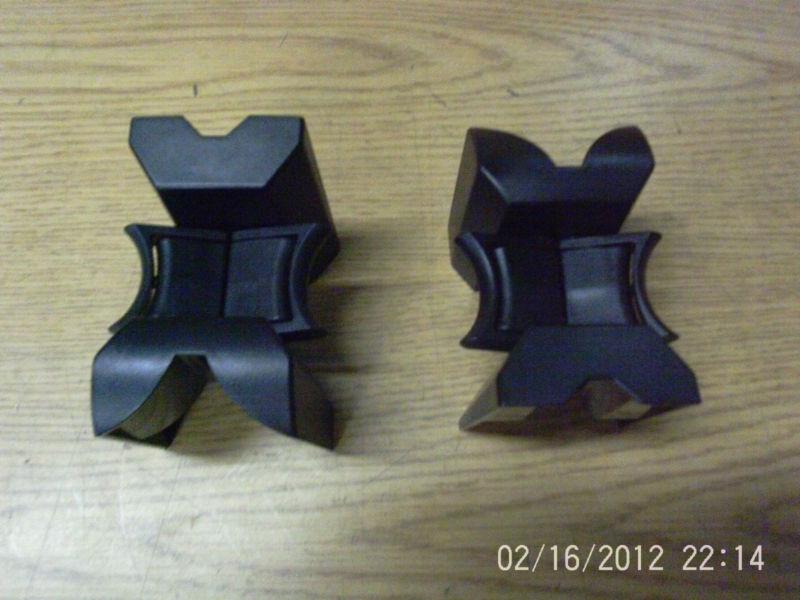 Pair of 2 cup holder inserts 2008-2012 toyota highlander !!!