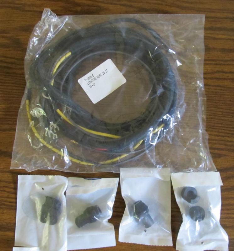 Model t , lighting wires 1926-1927, light sockets and clips