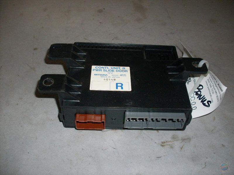 Door bcm/ecu odyssey 1013149 05 06 07 rght power slider ecu rk00-405