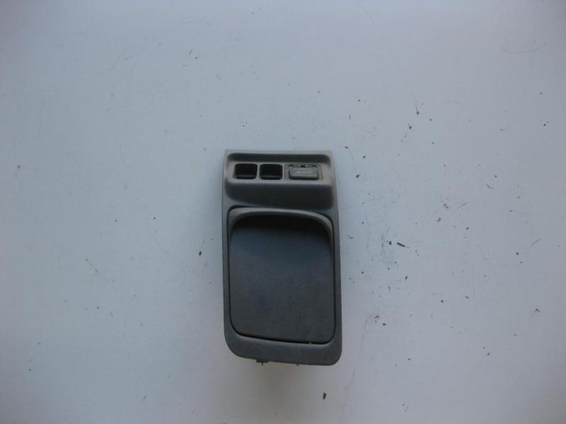 2001 2002 2003 2004 2005 honda civic 2 door *77751-s5a* dash compartment