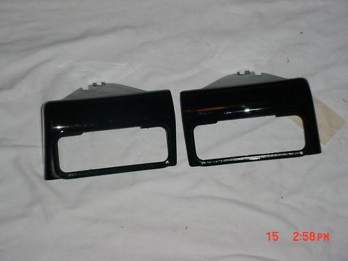 New nos oem right and left signal base gl1100ia 1983