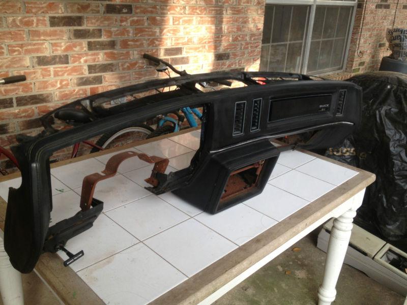 Buick grand national dash 3.8 turbo t-type 1984 lear siegler