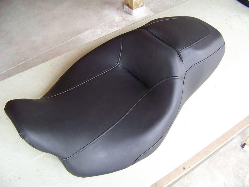 street glide seat