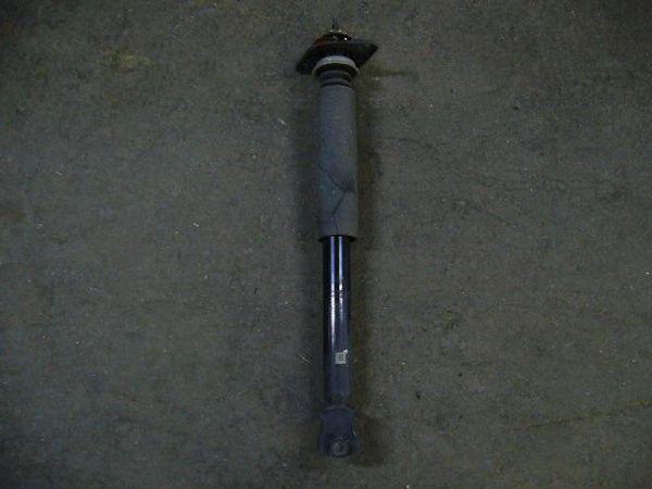Nissan skyline 2001 rear right shock absorber [9450700]