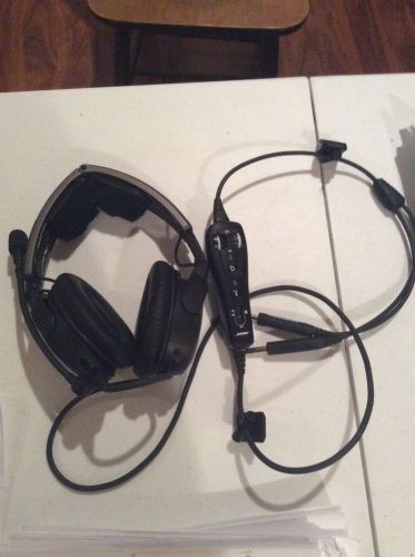 Bose a20 aviation headset - bluetooth standard dual plug cable