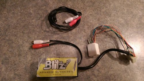 Blitz safe honda / acura auxiliary adapter with 36" rca to 3.5 mm cable