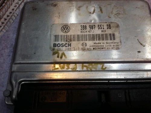 Volkswagen passat engine brain box electronic control module; 2.8l 04