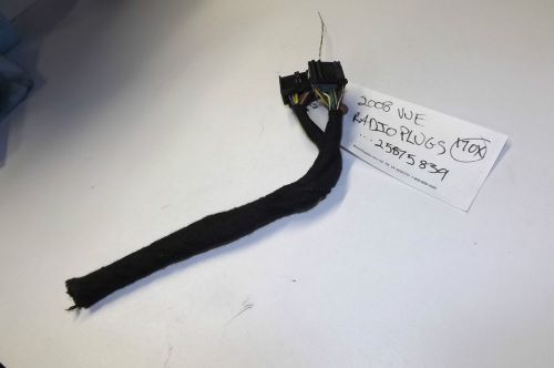 2008 saturn vue am fm cd aux radio plugs 25875839 oem