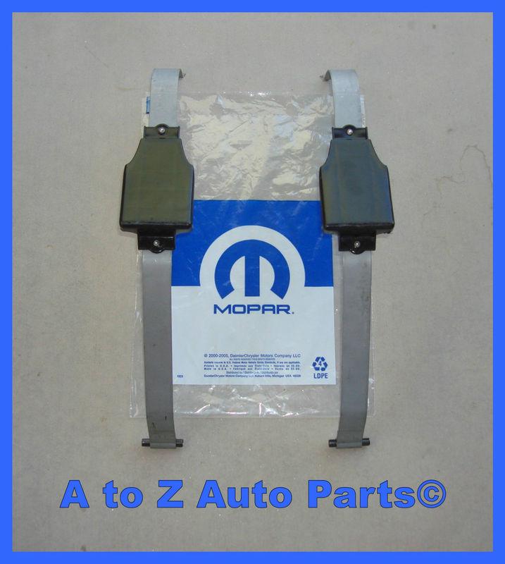 New 1997-2002 jeep wrangler tj gas tank straps / supports, oem mopar