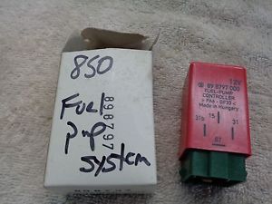Volvo fuel pump relay nos