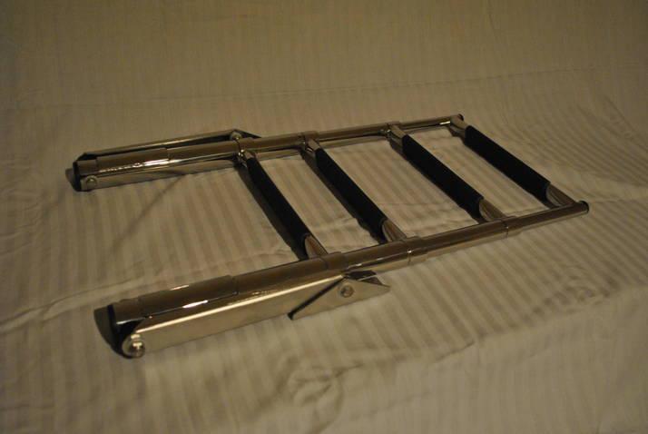 4 step ladder under platform ladder