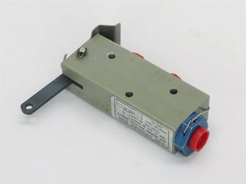 Serviceable bombardier learjet 35 emergency gear extension valve p/n 6600078-4