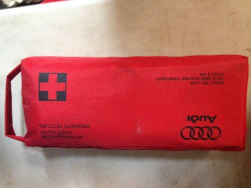 02-06 audi tt first aid kit