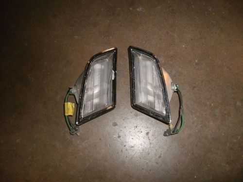 Pair 1980-88 lincoln town car inside rear seat dome lights