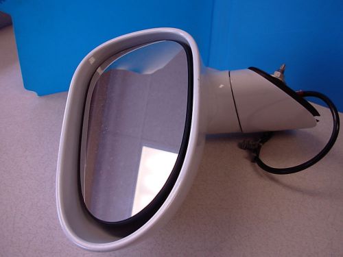 White electric left side mirror for saturn sky 2007 and 2008
