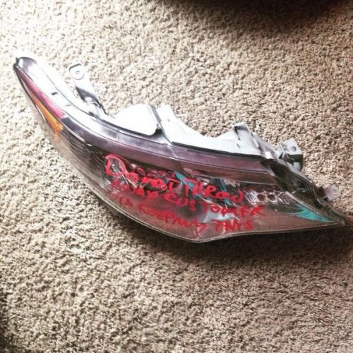 Toyota corolla 2011 front headlight