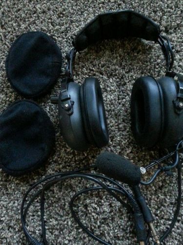 Softcom aviation headset