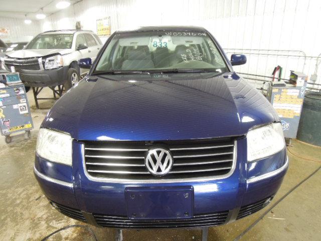 2004 volkswagen passat rear seat belt & retractor only rh passenger gray