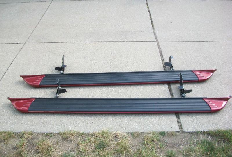 Sell Running Boards for Dodge Caravan in Cuyahoga Falls, Ohio, US, for