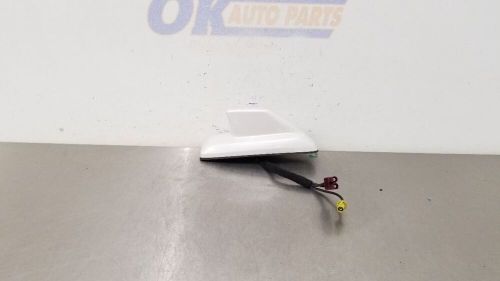 20 CADILLAC ESCALADE ESV ROOF MOUNTED SHARK FIN ANTENNA WHITE 84346807, US $50.00, image 12