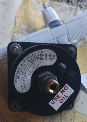 Cessna zep oxygen o2 cylinder pressure gauge/indicator psi s-1325l-1 t310q 310