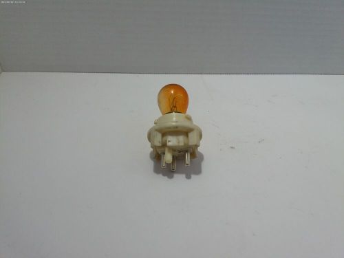 97 98 99 00 1997 1998 mercedes-benz c230 headlight turn signal bulb socket k5345