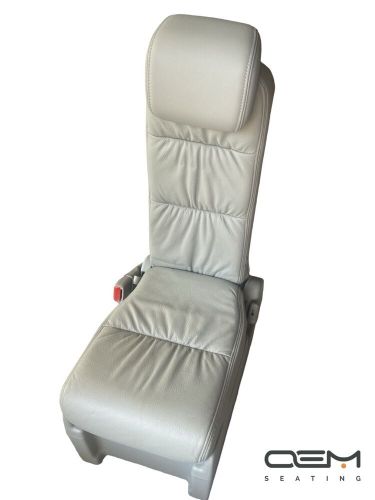 ⭐️2005-2010 Honda Odyssey Second Row Jump Seat Light Gray LEATHER Seat⭐️, US $220.00, image 7