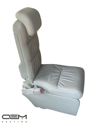 ⭐️2005-2010 Honda Odyssey Second Row Jump Seat Light Gray LEATHER Seat⭐️, US $220.00, image 8