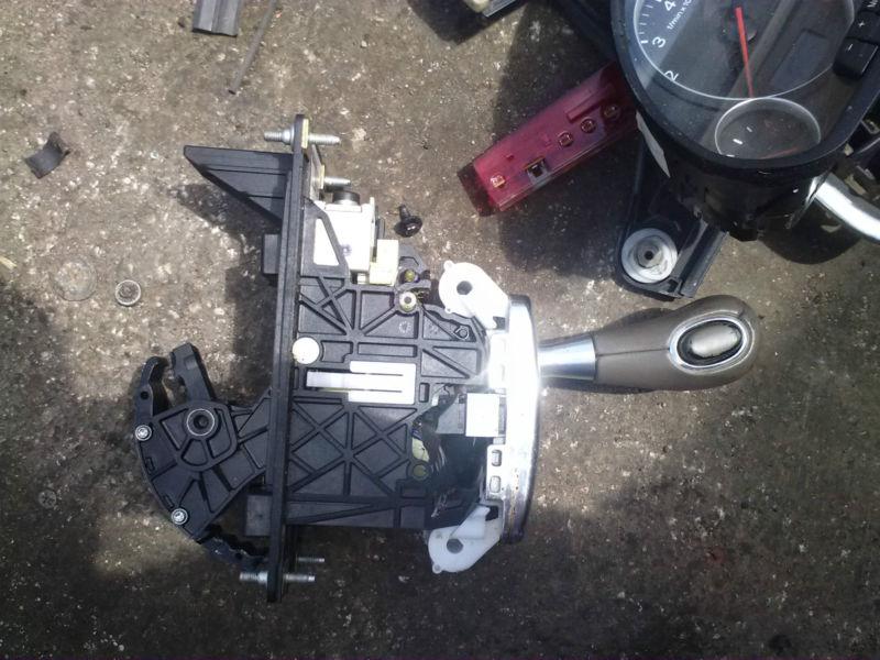 02-05 audi a4  cvt transmission  shifter selector gear