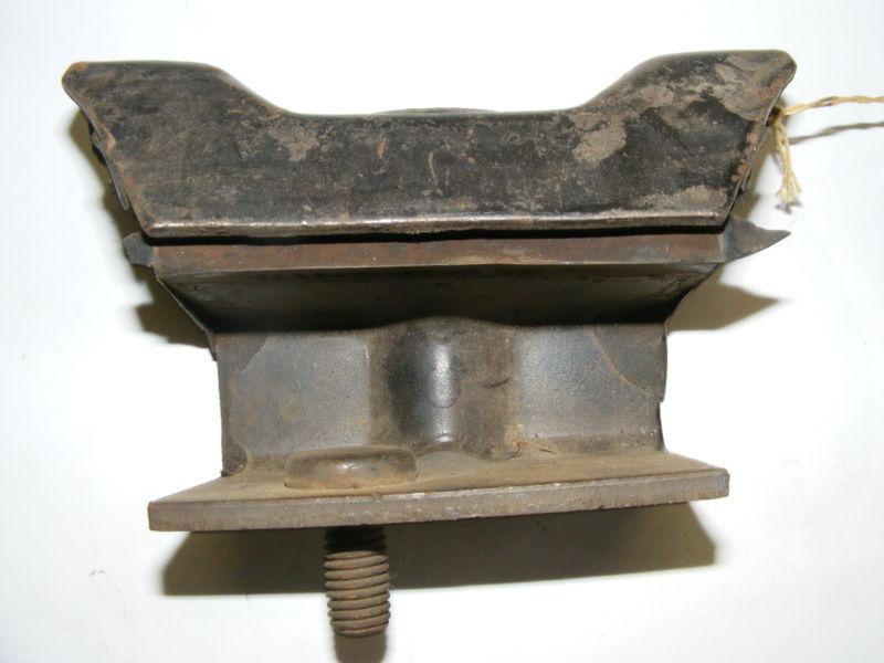 1961 62 FORD PASSENGER 223 MOTOR MOUNT LH NOS NEW C1AZ-6038-A, US $39.99, image 4