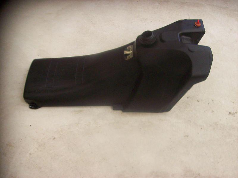 Polaris 2006 05 fusion dragon 600ho shift switchback iq (fuel tank)