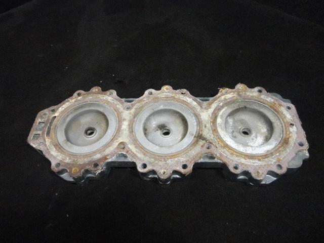 Cylinder head 1 #62j-11111-01-94 yamaha 1996-1999  200-250hp outboard #1(430)
