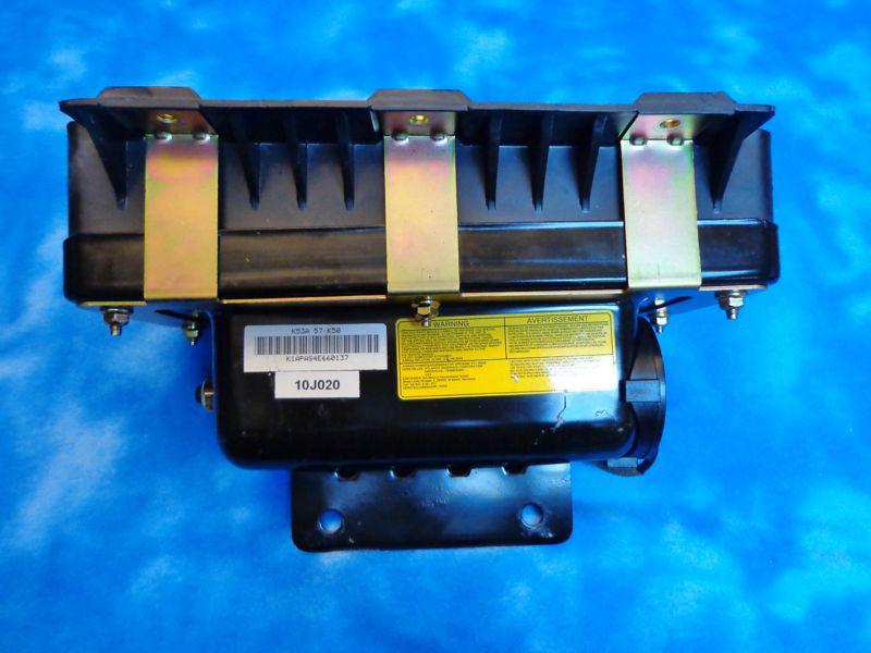 Sell 0205 Sedona Airbag Set Driver Passenger Airbags Small Marks OEM 57B in Port Orange