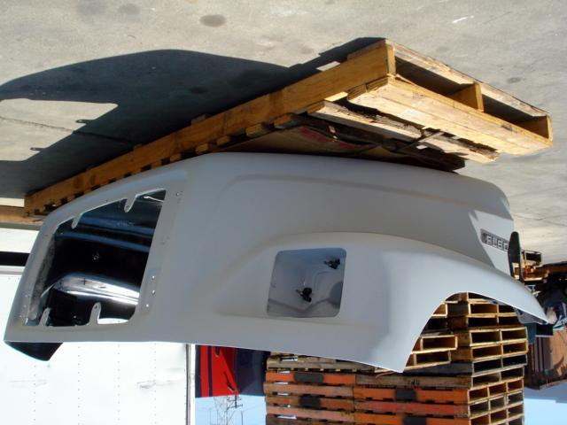 Freightliner fl60, fl70, fl80 oem rebuilt hood